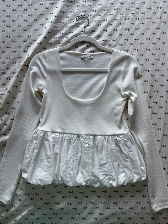 Zara White Long-Sleeve Peplum Top - Picture 2 of 4